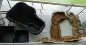 Verschiedene Teichschalen